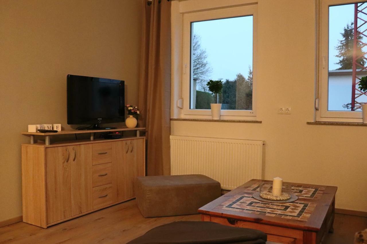 Apartamento Zum-Butterstock Schkopau Exterior foto